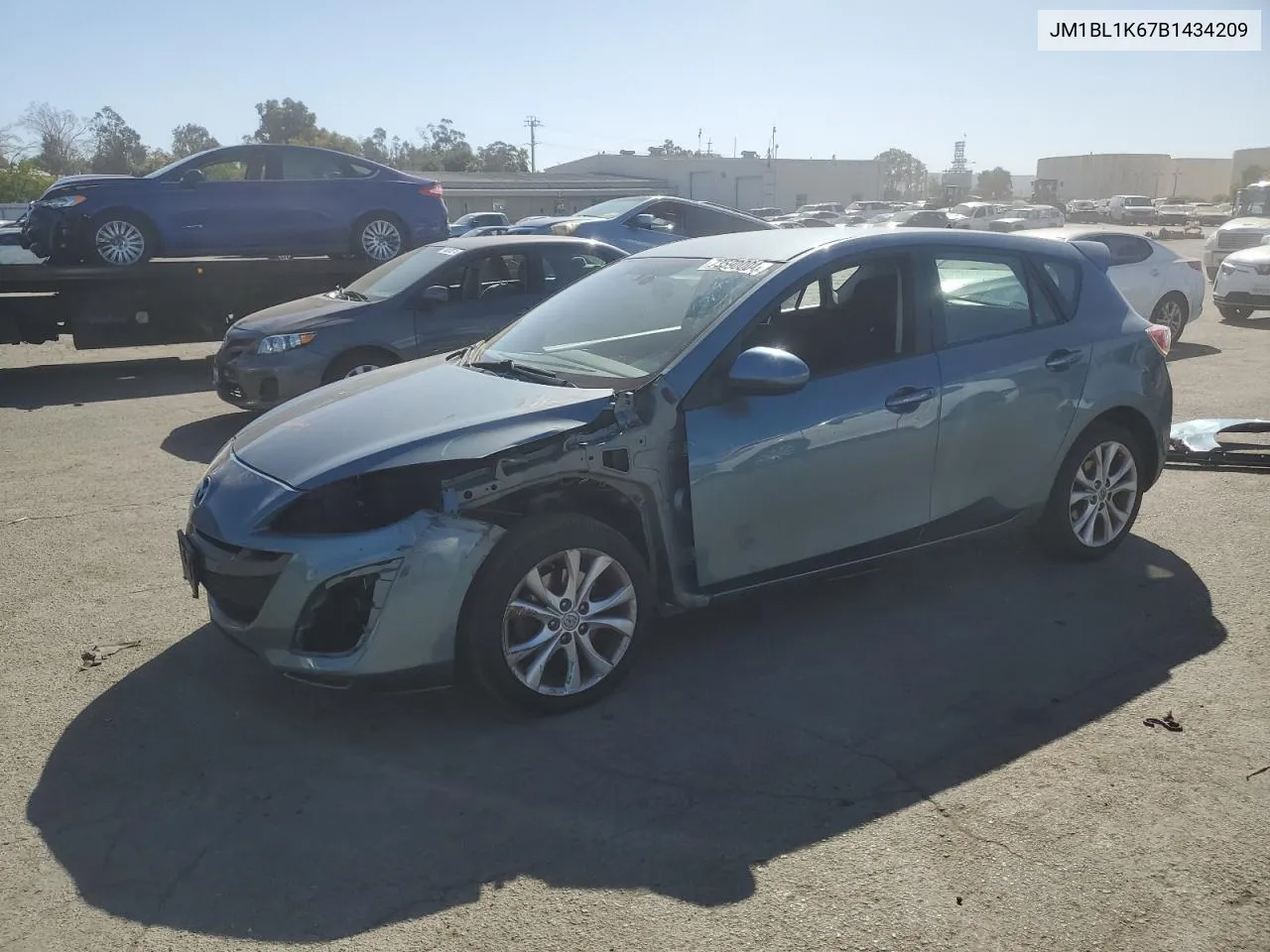 2011 Mazda 3 S VIN: JM1BL1K67B1434209 Lot: 73590004