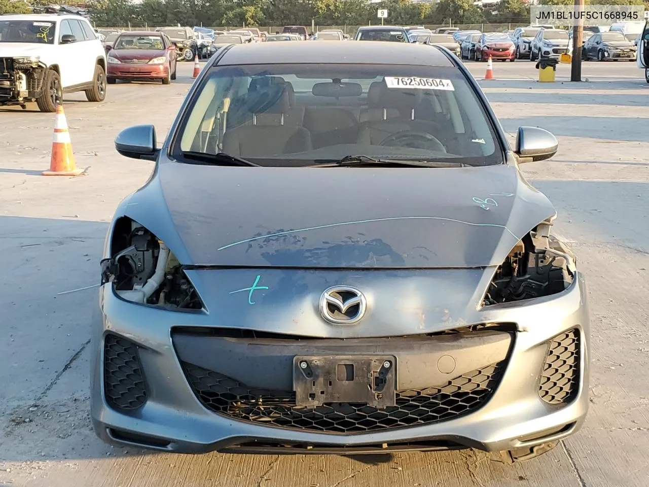 JM1BL1UF5C1668945 2012 Mazda 3 I