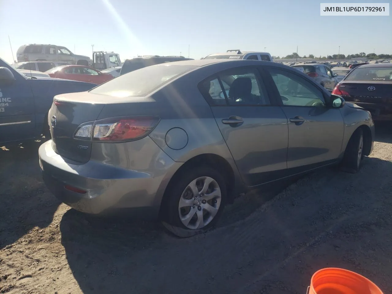 2013 Mazda 3 I VIN: JM1BL1UP6D1792961 Lot: 67852164