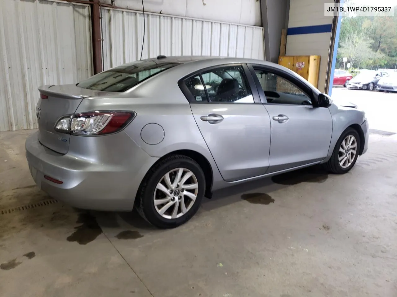 JM1BL1WP4D1795337 2013 Mazda 3 I