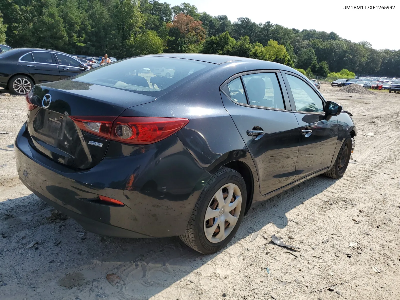 JM1BM1T7XF1265992 2015 Mazda 3 Sv