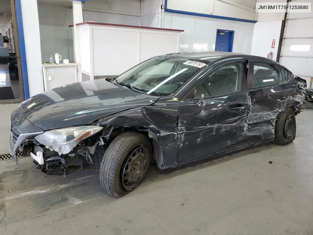 JM1BM1T75F1253880 2015 Mazda 3 Sv