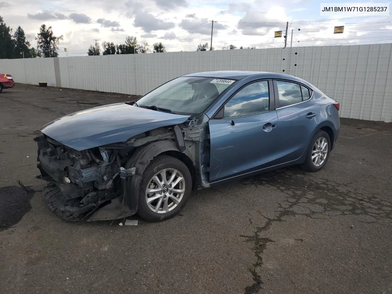 JM1BM1W71G1285237 2016 Mazda 3 Touring