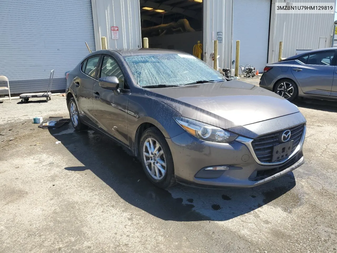 3MZBN1U79HM129819 2017 Mazda 3 Sport