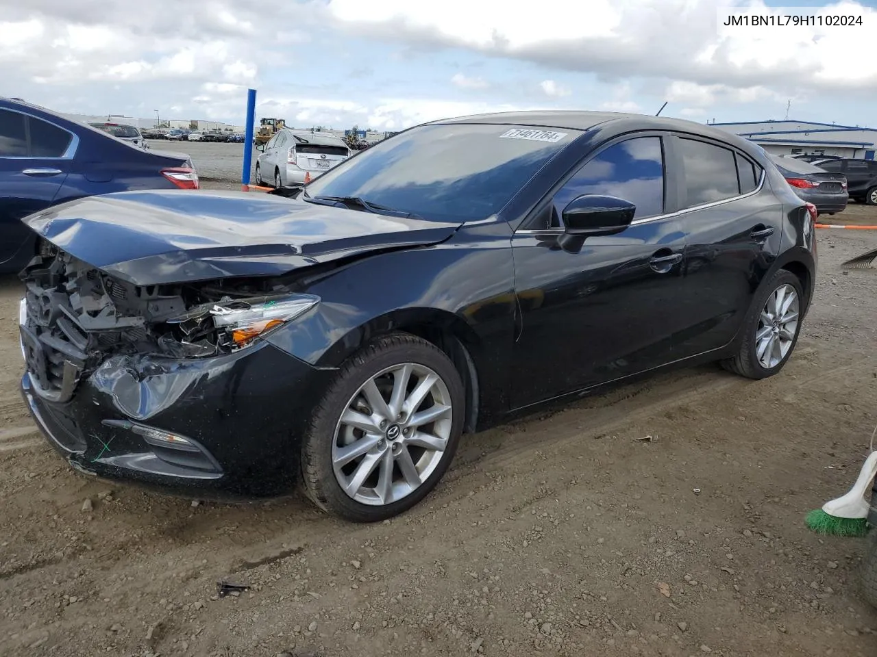 JM1BN1L79H1102024 2017 Mazda 3 Touring