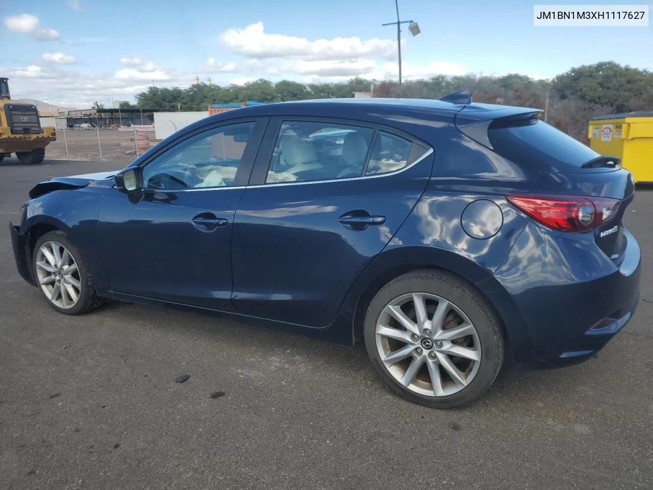 JM1BN1M3XH1117627 2017 Mazda 3 Grand Touring