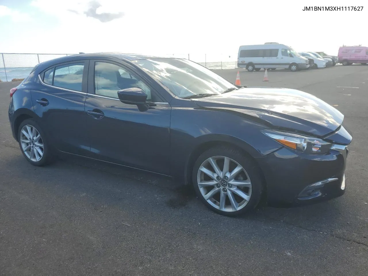 JM1BN1M3XH1117627 2017 Mazda 3 Grand Touring