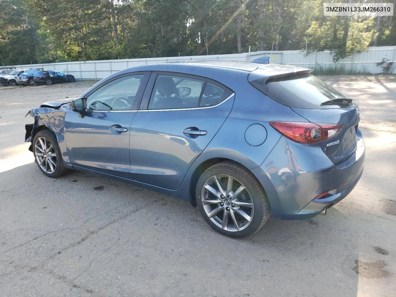 2018 Mazda 3 Touring VIN: 3MZBN1L33JM266310 Lot: 61618104