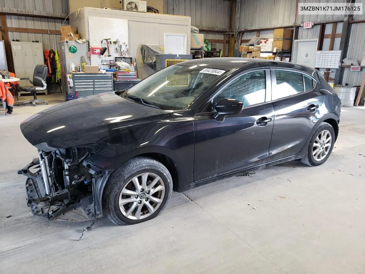 3MZBN1K71JM176125 2018 Mazda 3 Sport