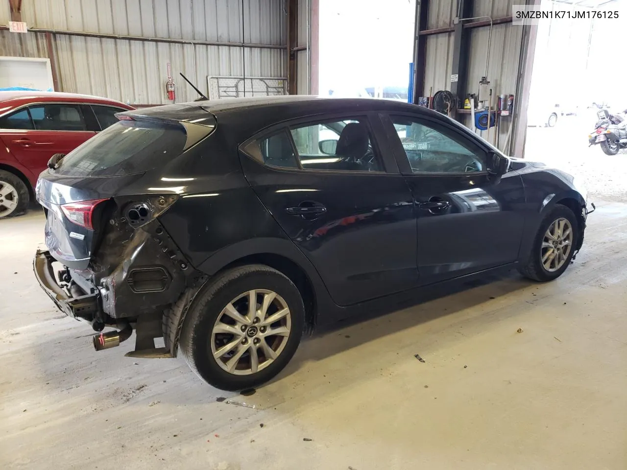 3MZBN1K71JM176125 2018 Mazda 3 Sport