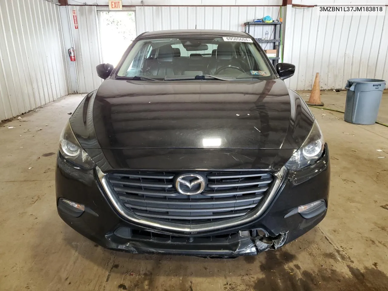 3MZBN1L37JM183818 2018 Mazda 3 Touring