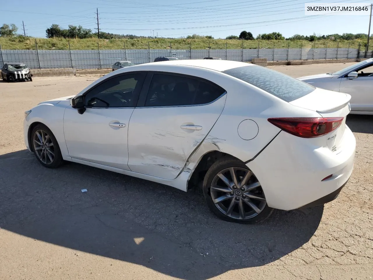 3MZBN1V37JM216846 2018 Mazda 3 Touring