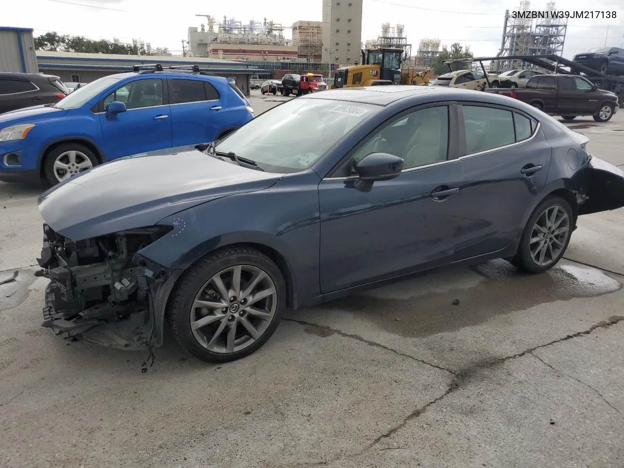 3MZBN1W39JM217138 2018 Mazda 3 Grand Touring