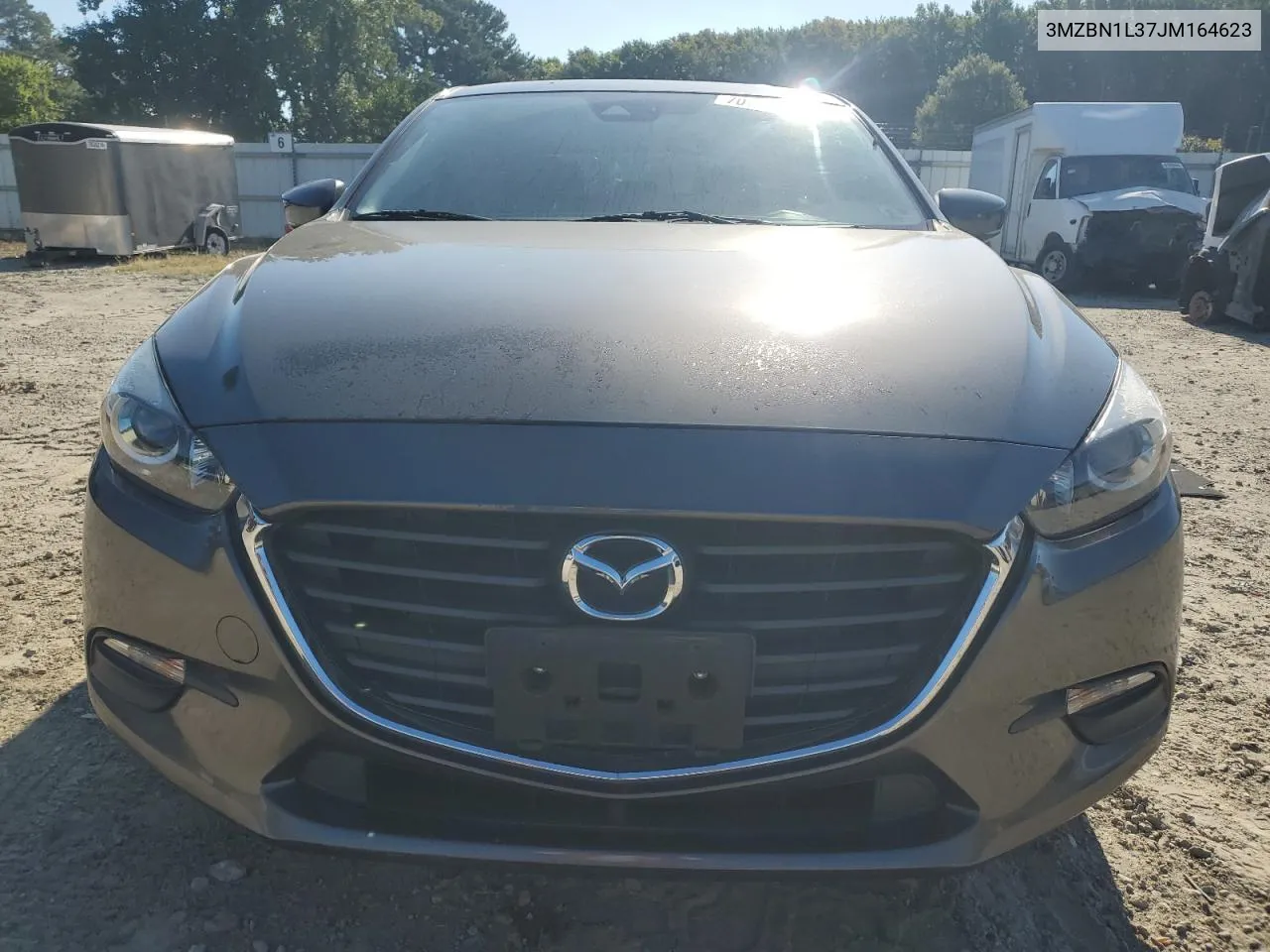 2018 Mazda 3 Touring VIN: 3MZBN1L37JM164623 Lot: 70722034