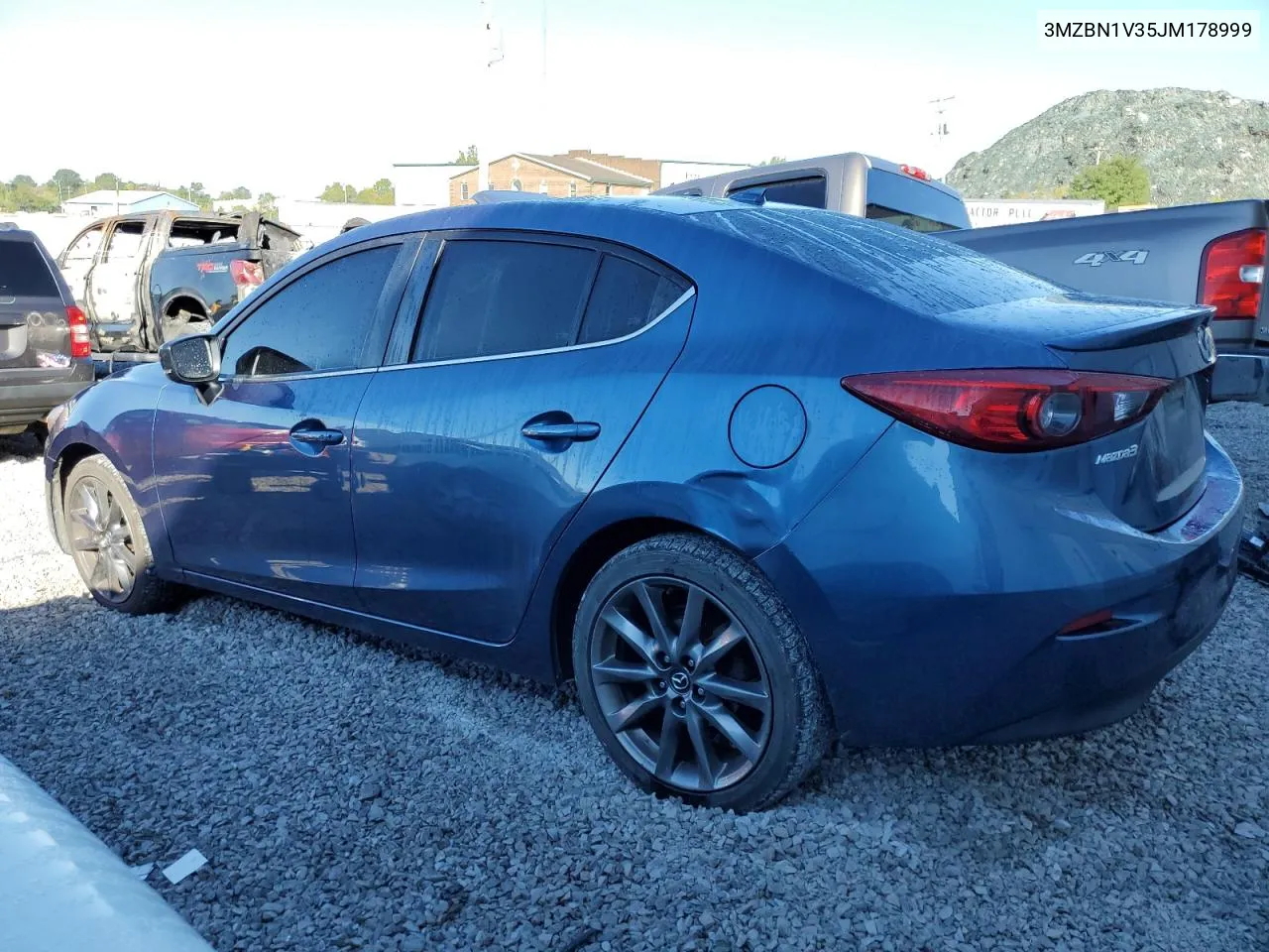 2018 Mazda 3 Touring VIN: 3MZBN1V35JM178999 Lot: 72095994