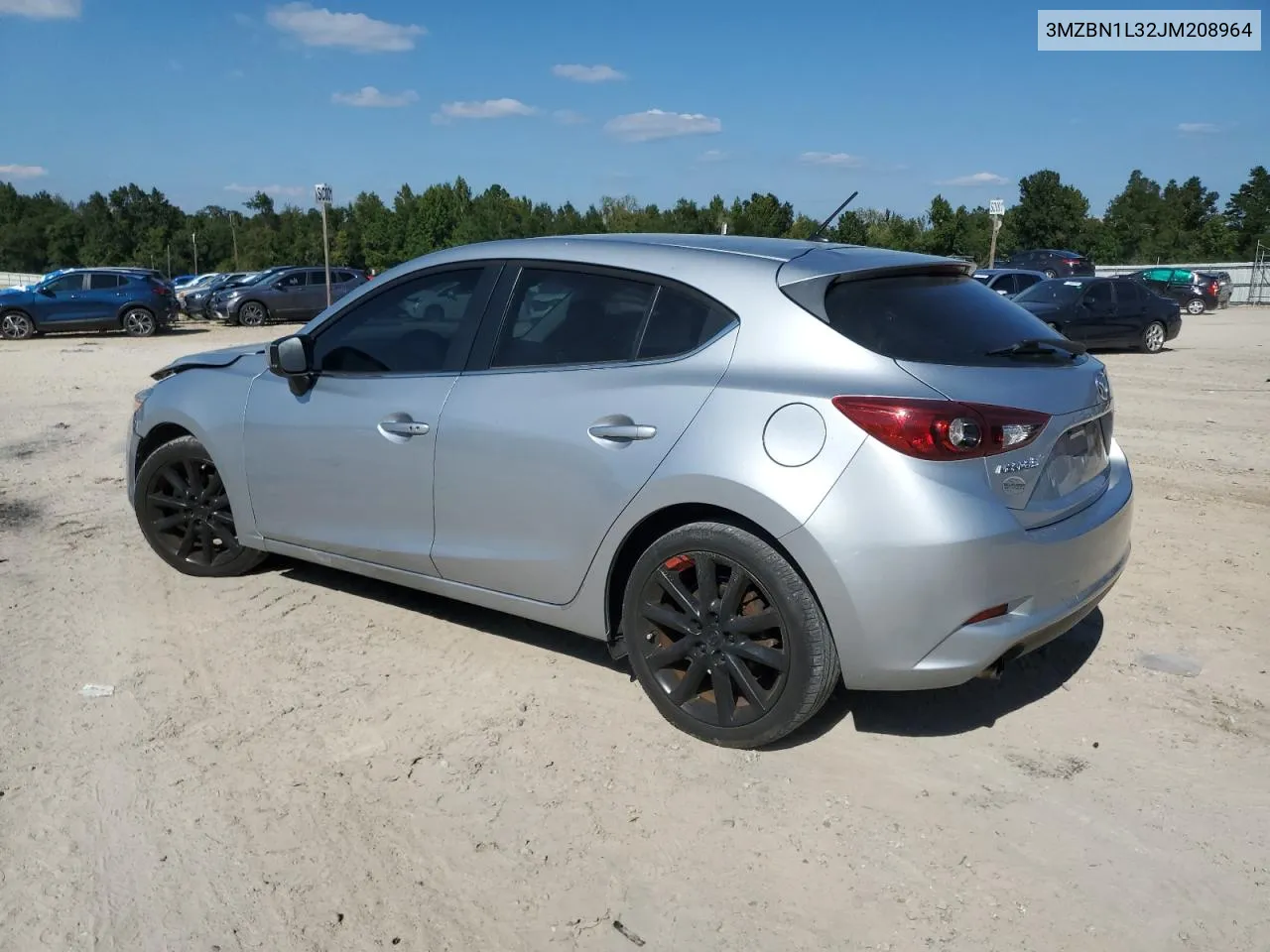 3MZBN1L32JM208964 2018 Mazda 3 Touring