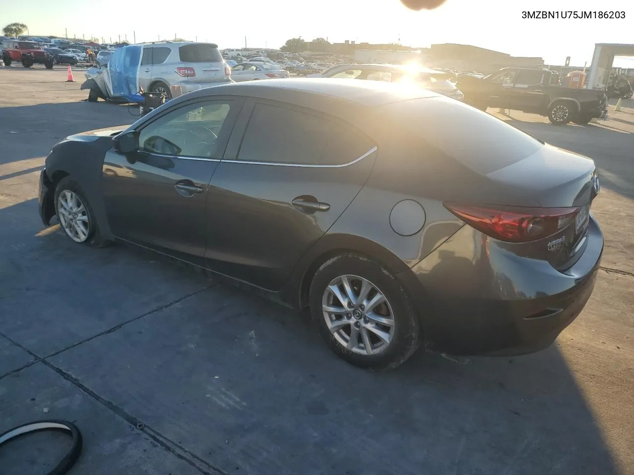 2018 Mazda 3 Sport VIN: 3MZBN1U75JM186203 Lot: 79568004