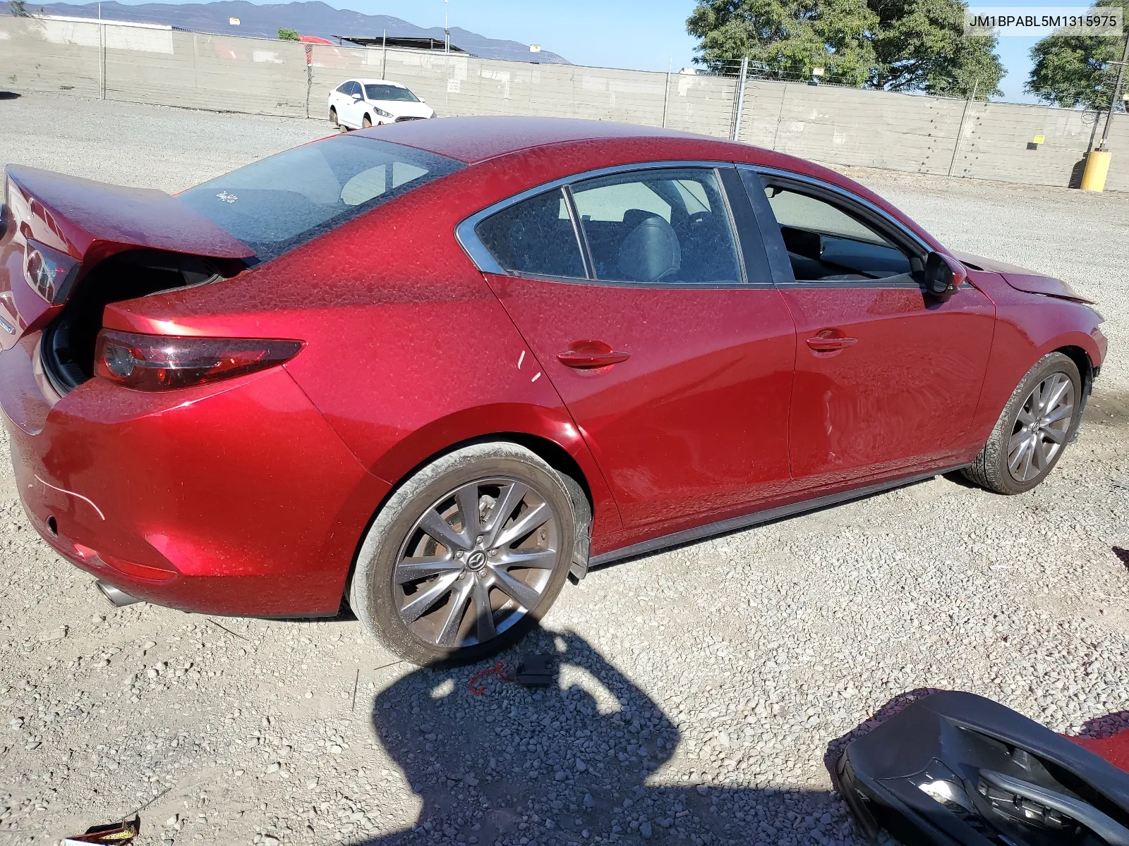 2021 Mazda 3 Select VIN: JM1BPABL5M1315975 Lot: 67375964