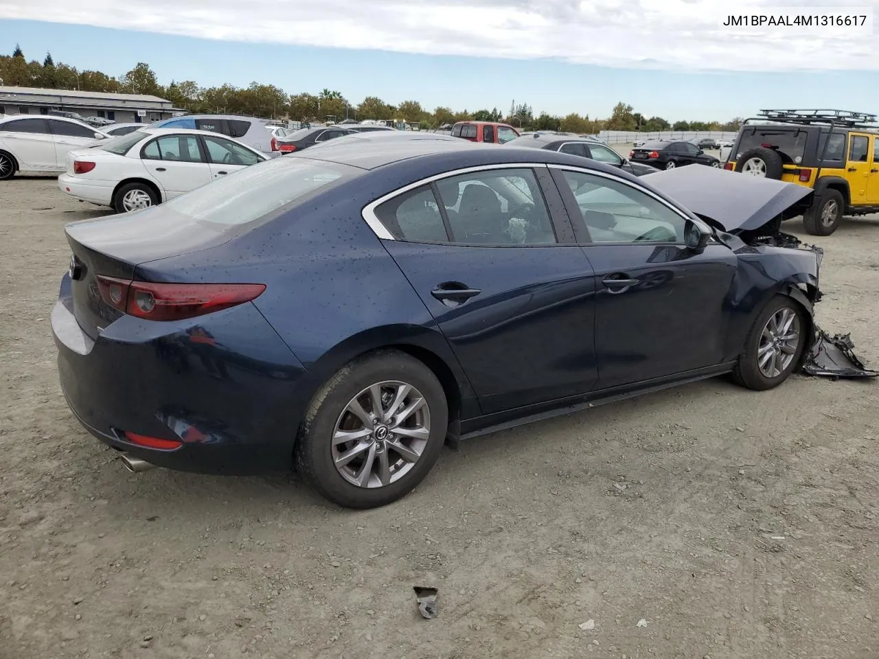 JM1BPAAL4M1316617 2021 Mazda 3