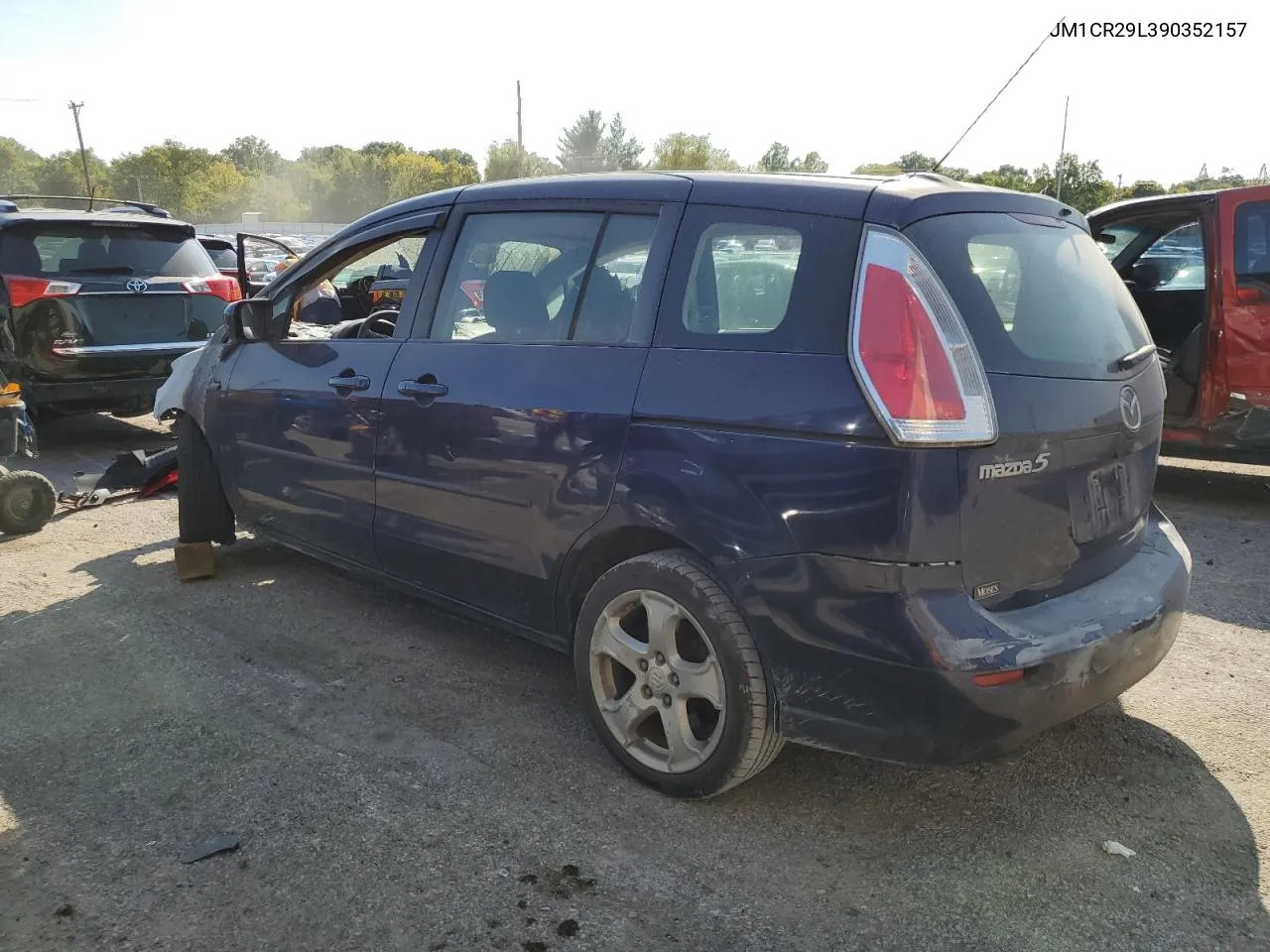 JM1CR29L390352157 2009 Mazda 5