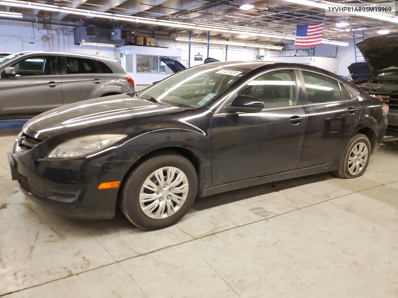 2009 Mazda 6 I VIN: 1YVHP81A895M19969 Lot: 52425924