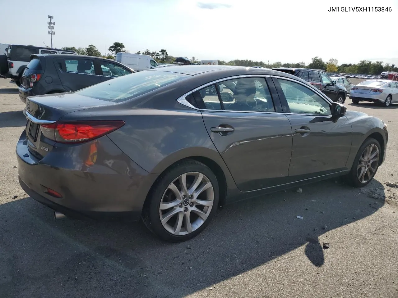 JM1GL1V5XH1153846 2017 Mazda 6 Touring