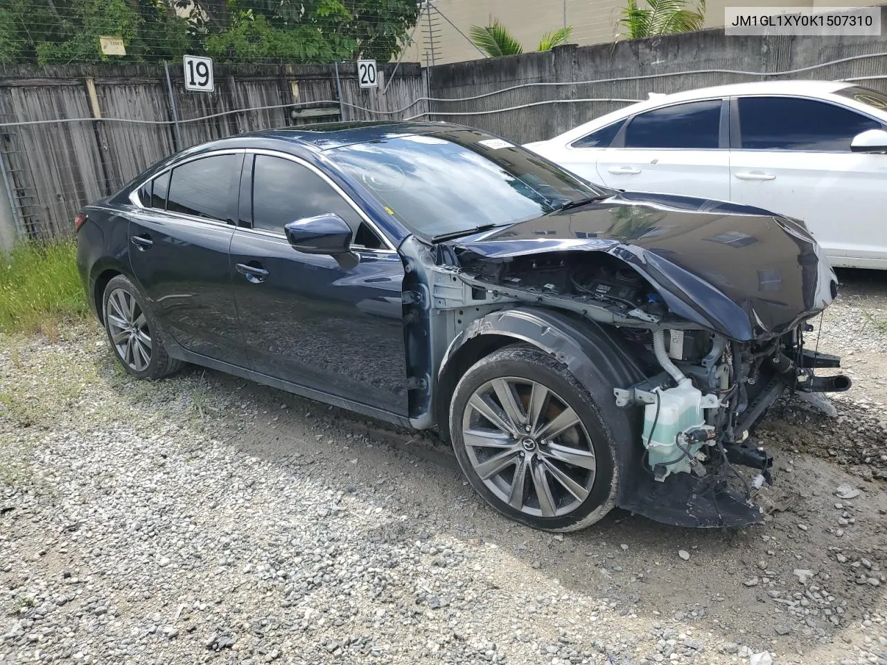 JM1GL1XY0K1507310 2019 Mazda 6 Signature