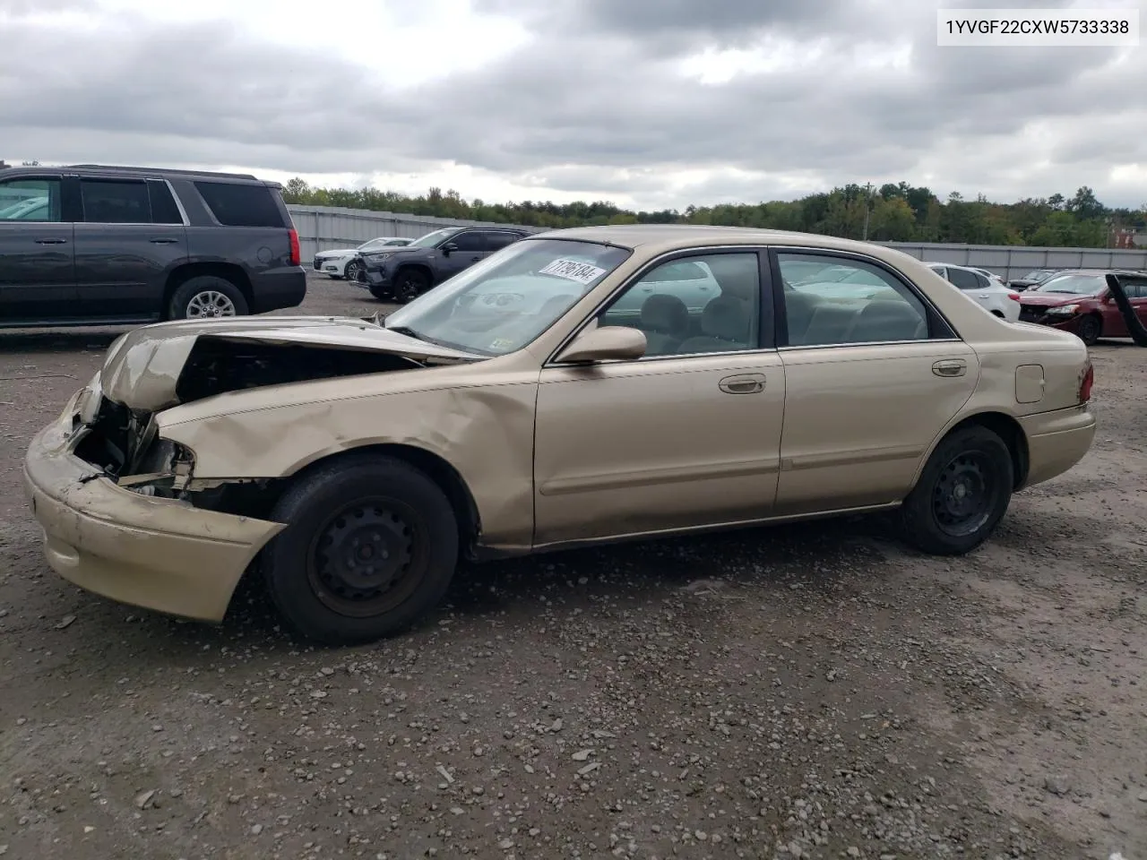 1998 Mazda 626 Dx VIN: 1YVGF22CXW5733338 Lot: 71796184