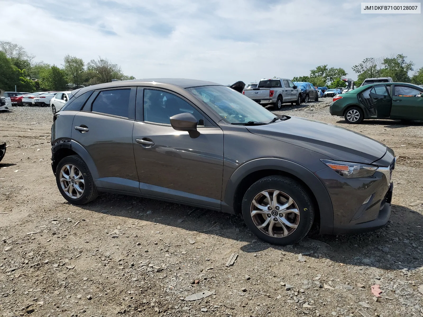 JM1DKFB71G0128007 2016 Mazda Cx-3 Sport