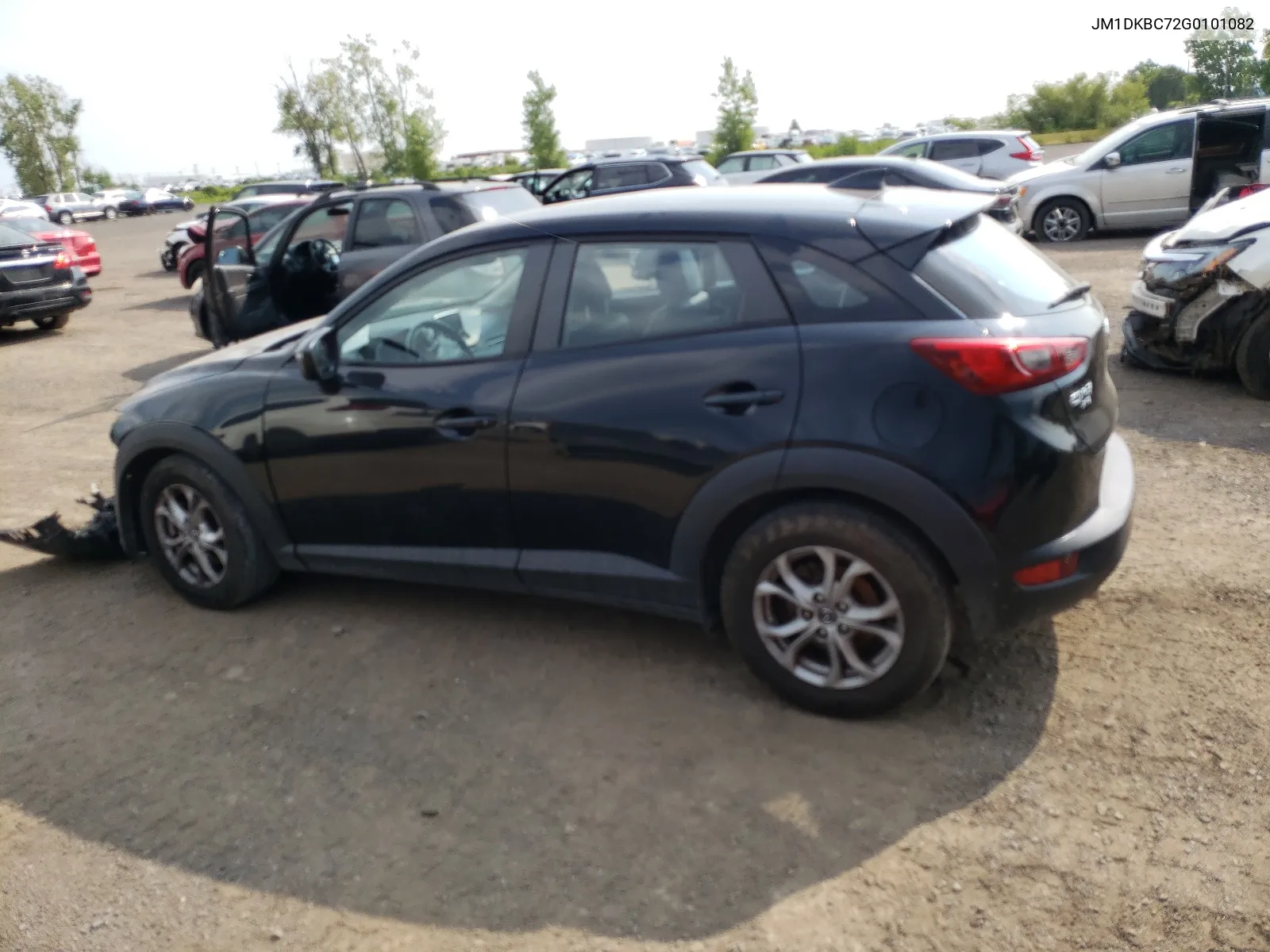 JM1DKBC72G0101082 2016 Mazda Cx-3 Touring