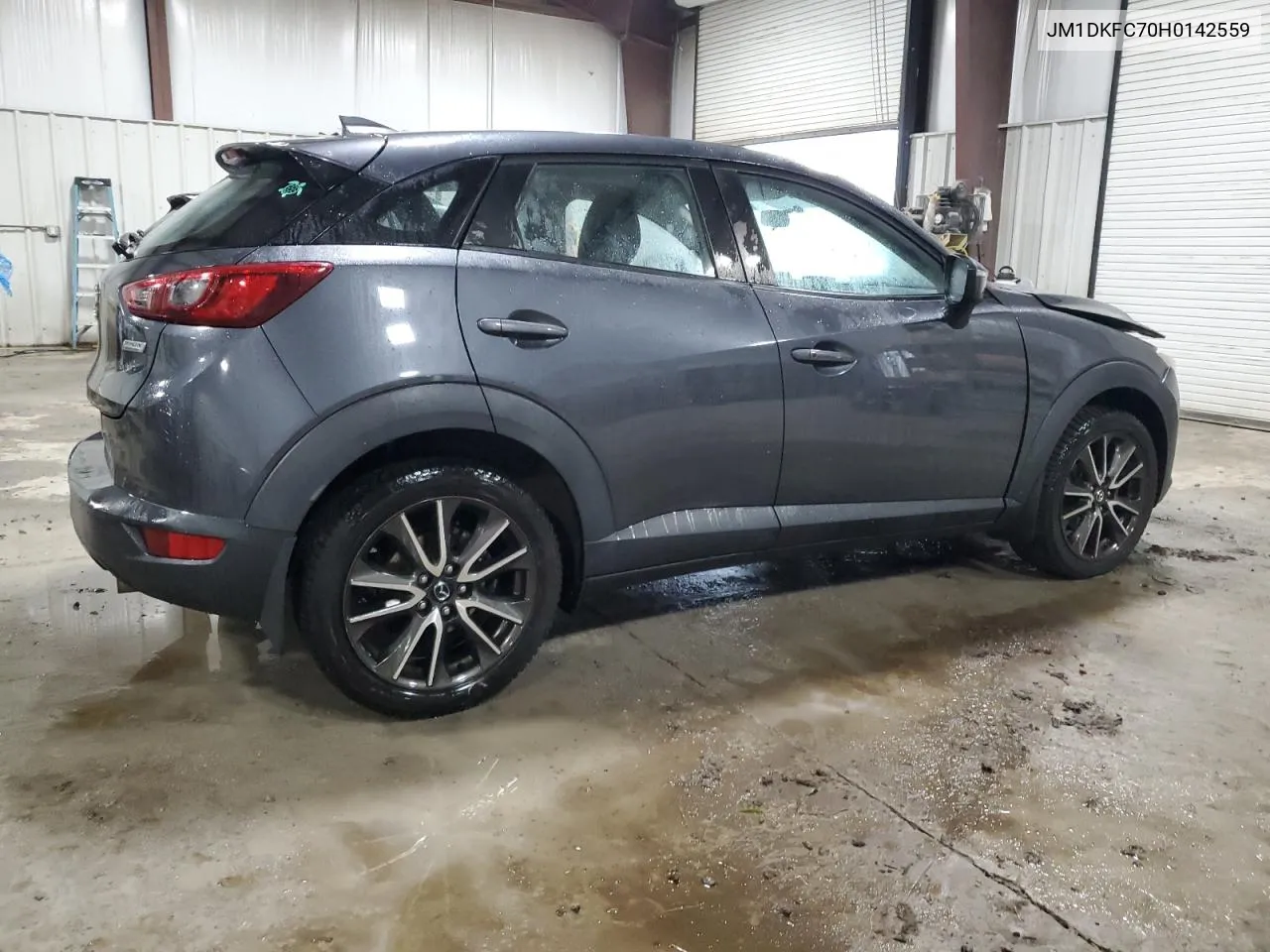 JM1DKFC70H0142559 2017 Mazda Cx-3 Touring