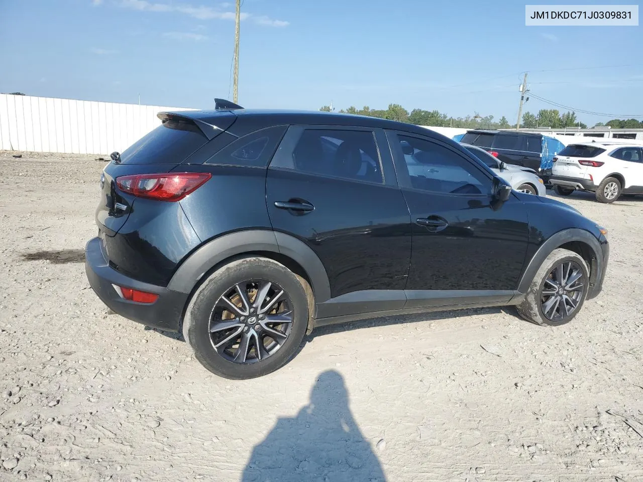 JM1DKDC71J0309831 2018 Mazda Cx-3 Touring