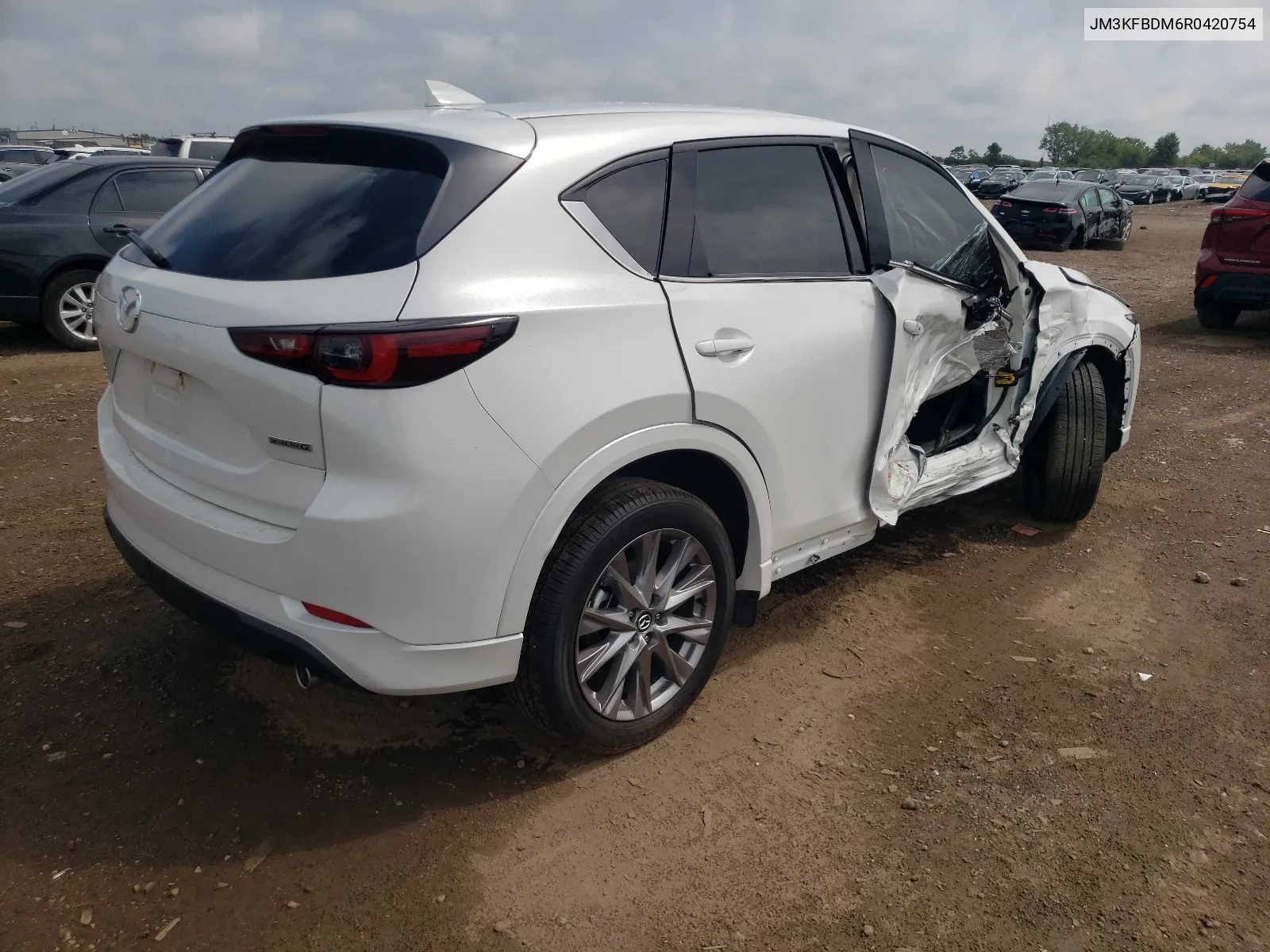 2024 Mazda Cx-5 Premium VIN: JM3KFBDM6R0420754 Lot: 65316054