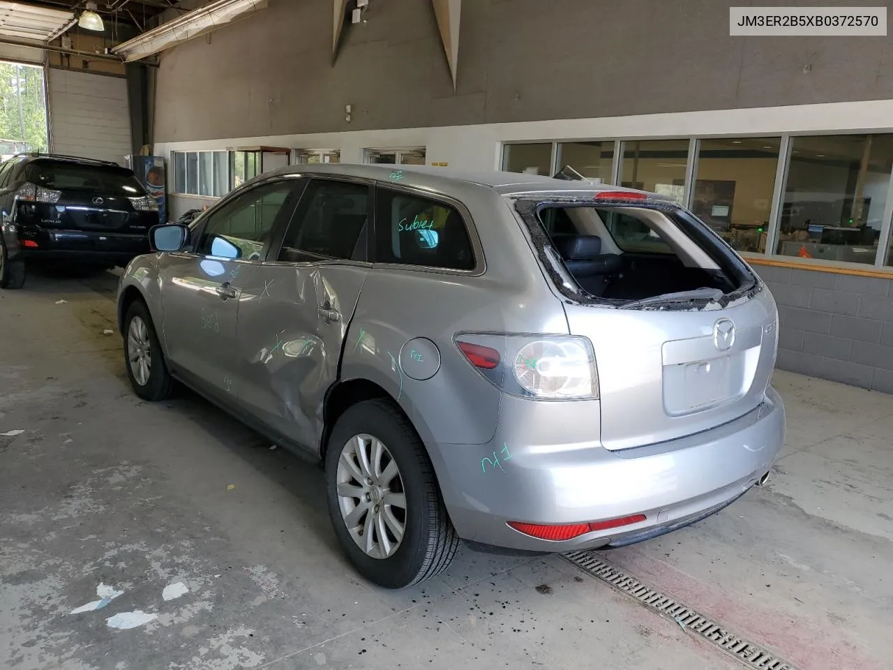 JM3ER2B5XB0372570 2011 Mazda Cx-7