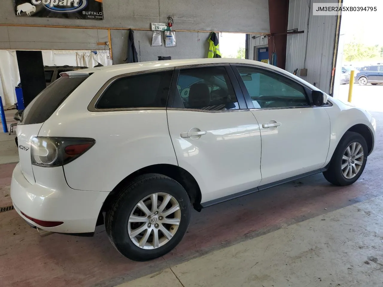 JM3ER2A5XB0394795 2011 Mazda Cx-7