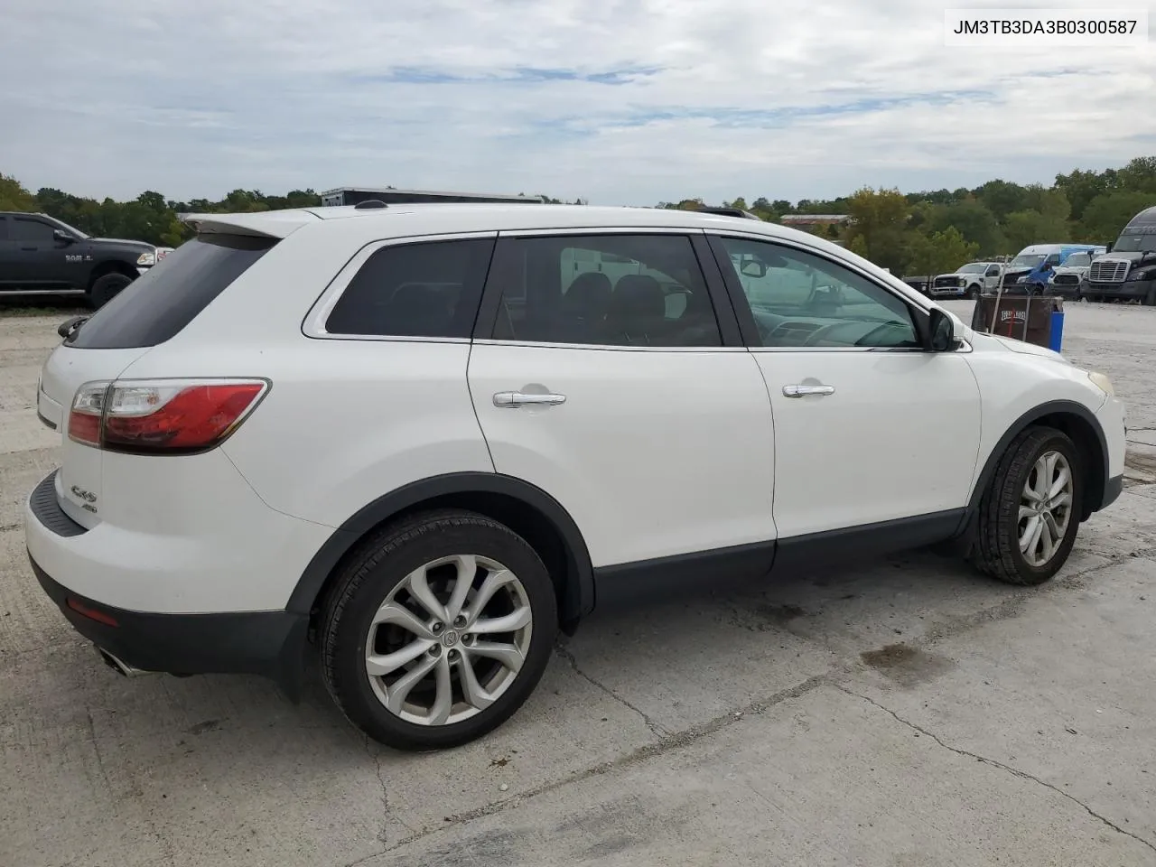 JM3TB3DA3B0300587 2011 Mazda Cx-9