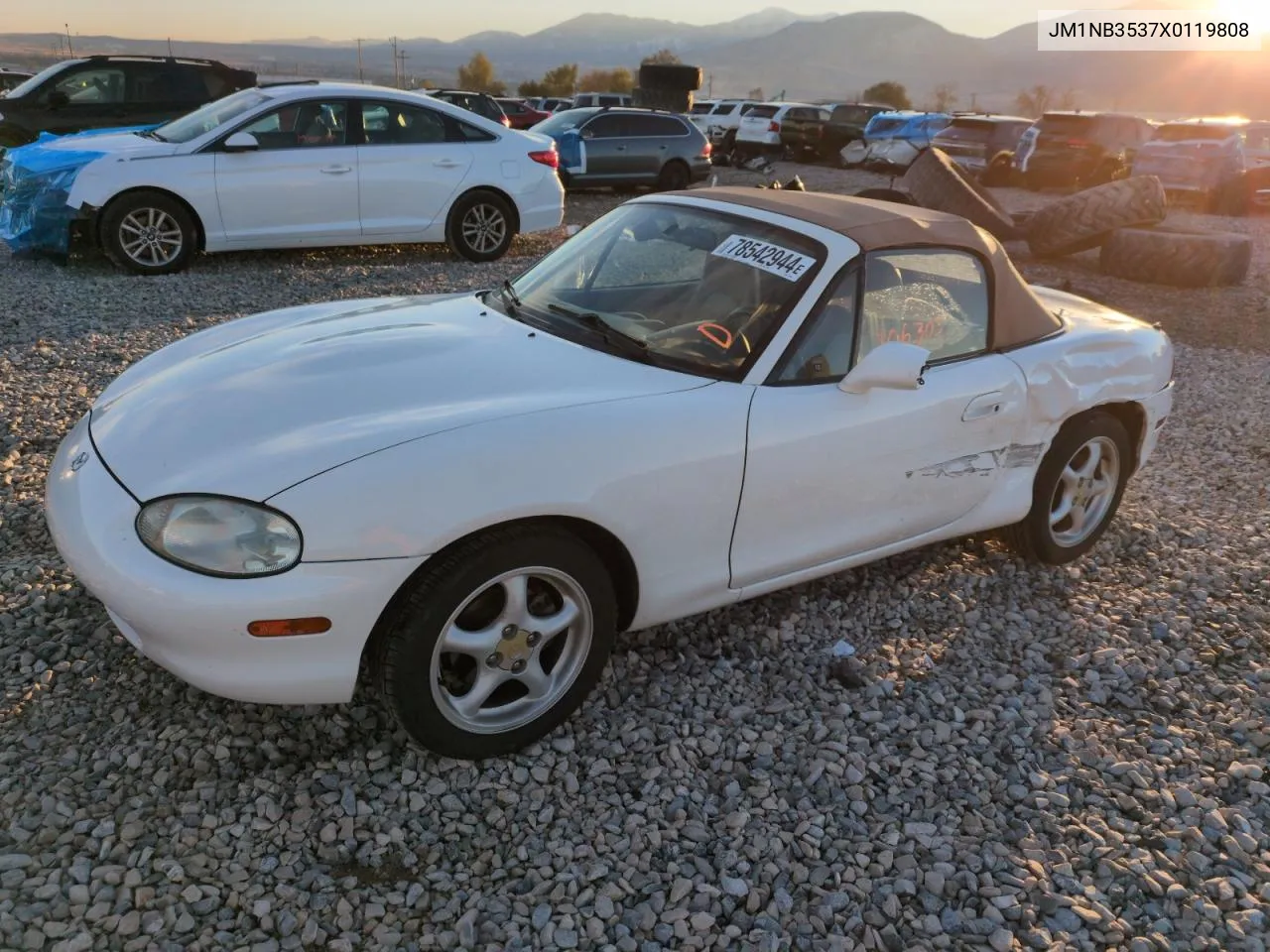 1999 Mazda Mx-5 Miata VIN: JM1NB3537X0119808 Lot: 78542944