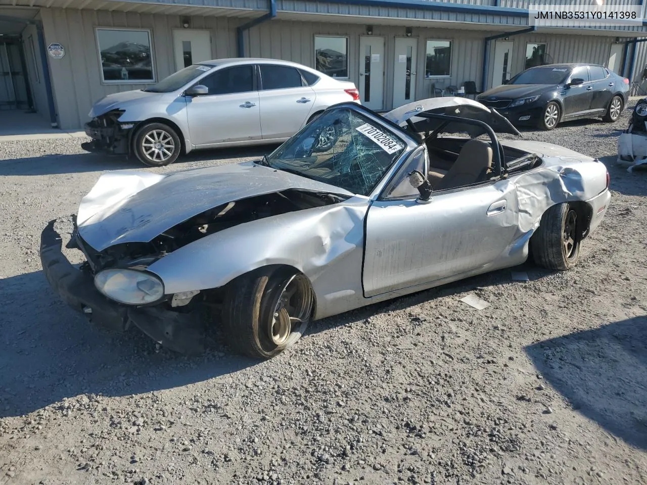 2000 Mazda Mx-5 Miata Base VIN: JM1NB3531Y0141398 Lot: 70102084