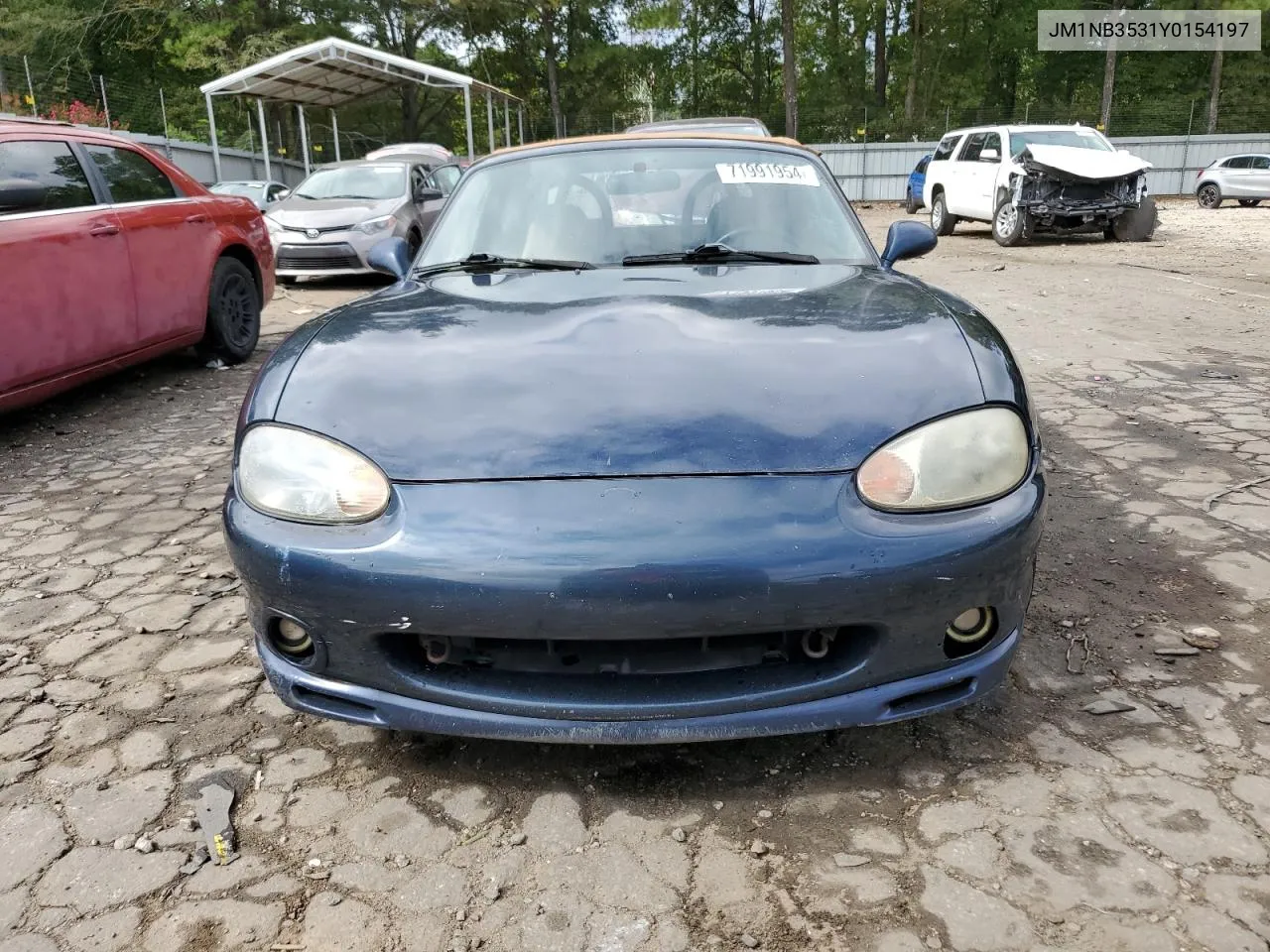 2000 Mazda Mx-5 Miata Base VIN: JM1NB3531Y0154197 Lot: 71991954