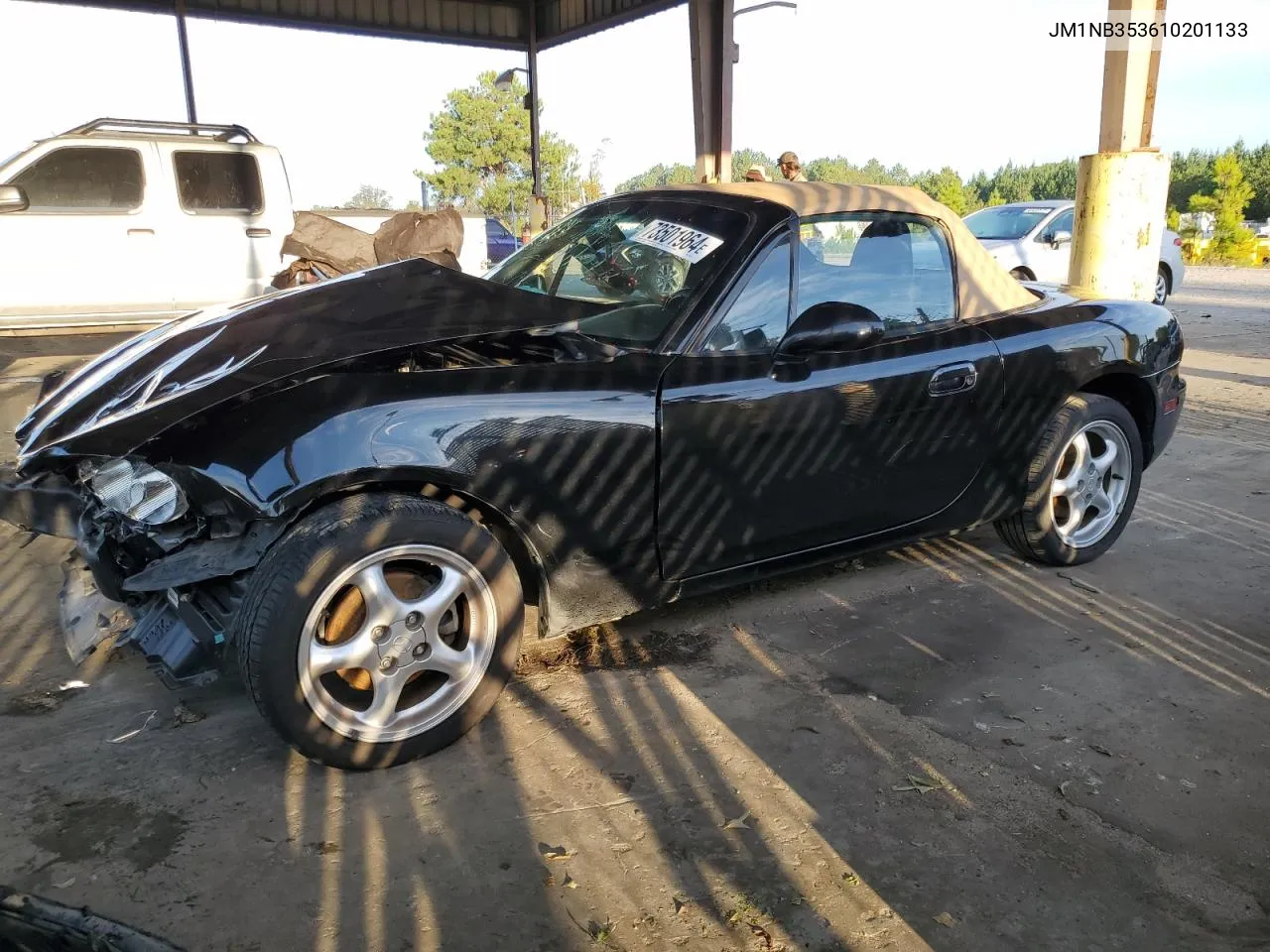 JM1NB353610201133 2001 Mazda Mx-5 Miata Base