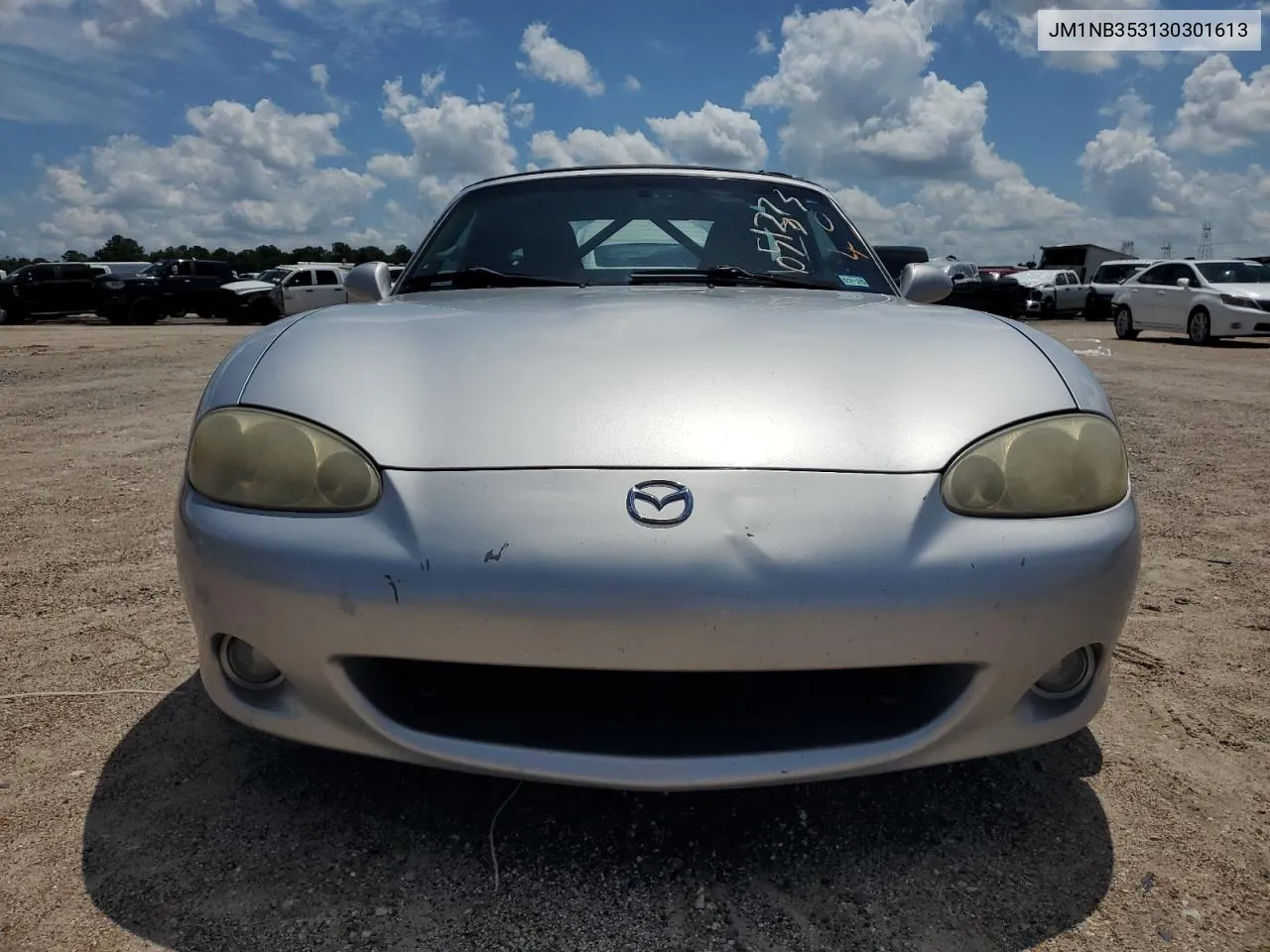 2003 Mazda Mx-5 Miata Base VIN: JM1NB353130301613 Lot: 65137304