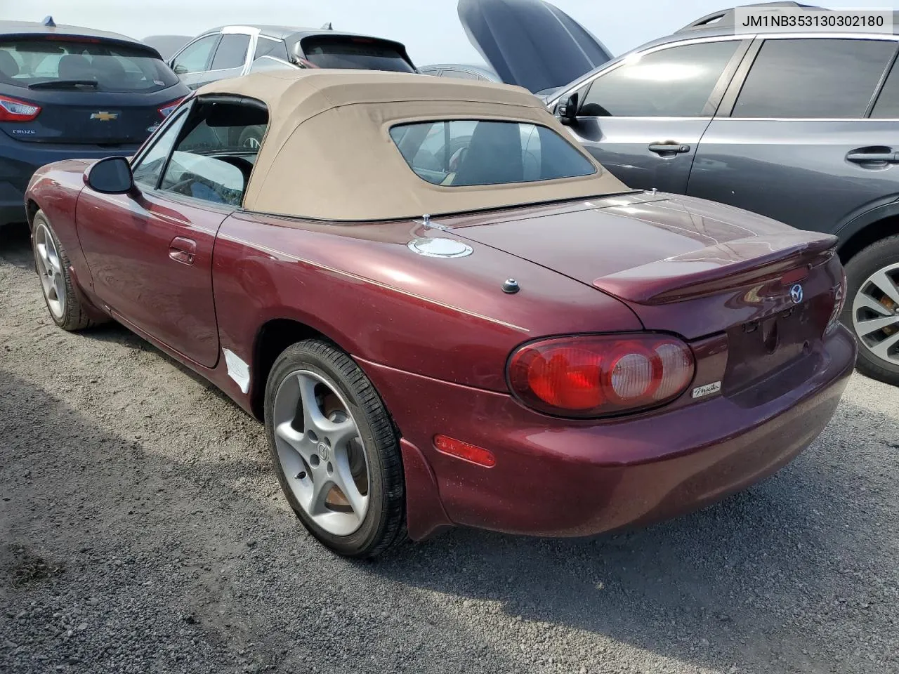 2003 Mazda Mx-5 Miata Base VIN: JM1NB353130302180 Lot: 75589104