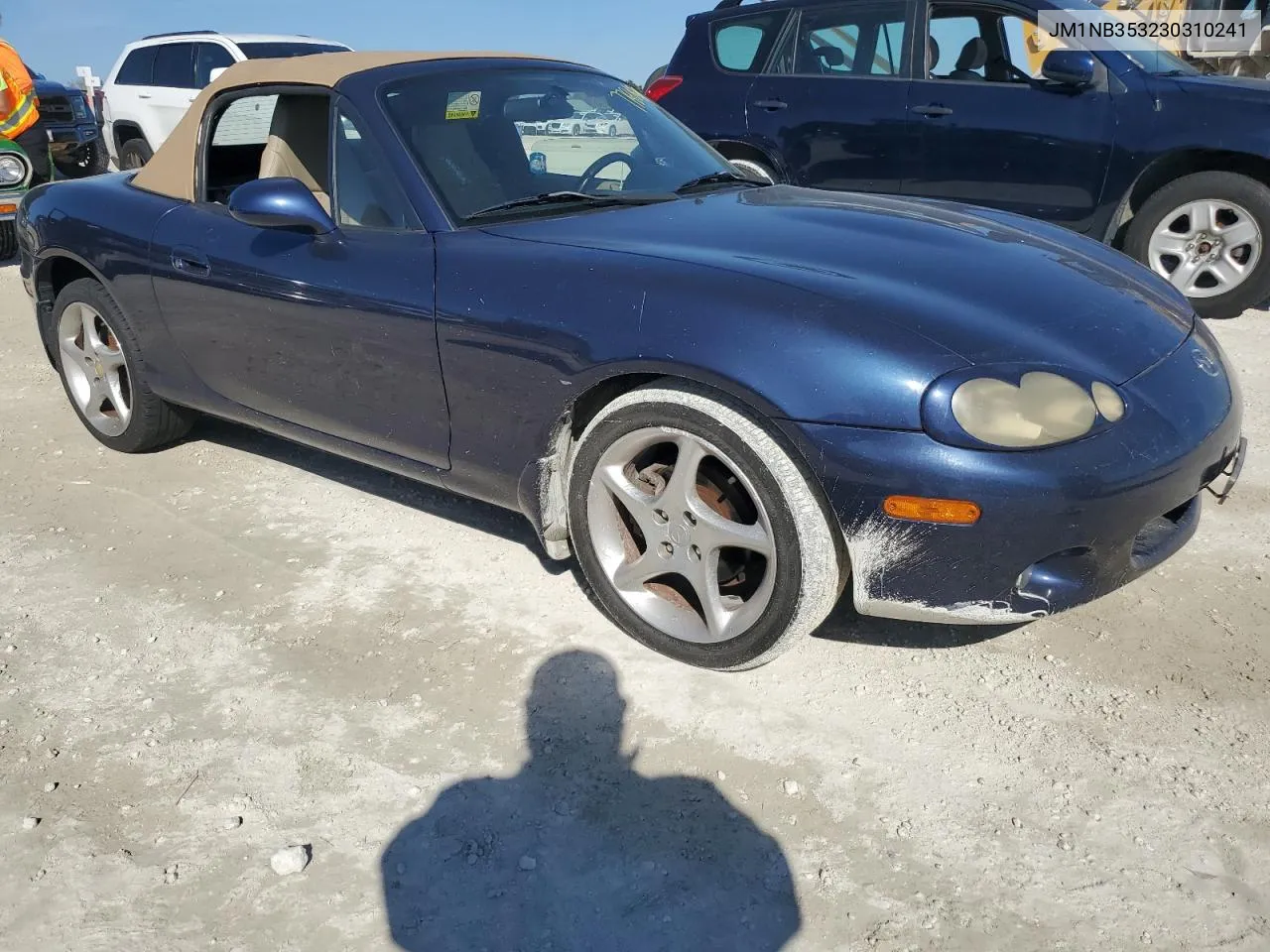 JM1NB353230310241 2003 Mazda Mx-5 Miata Base