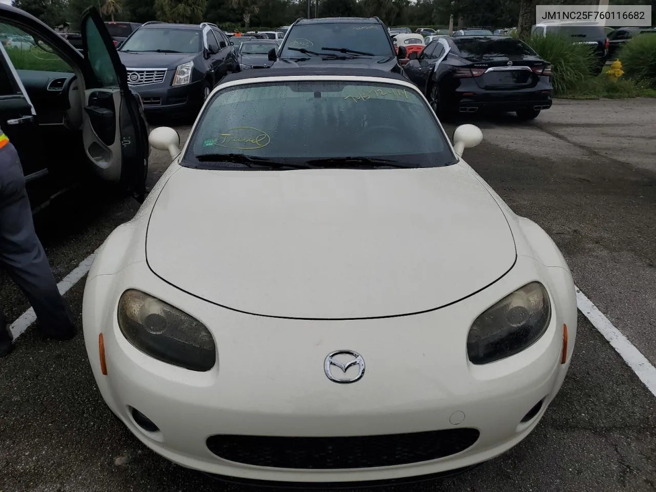 2006 Mazda Mx-5 Miata VIN: JM1NC25F760116682 Lot: 74572414