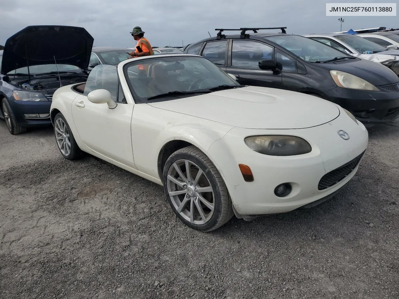 2006 Mazda Mx-5 Miata VIN: JM1NC25F760113880 Lot: 74919244