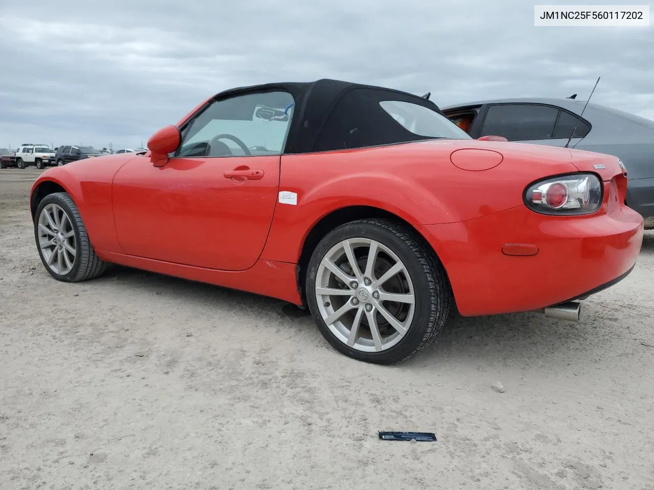 2006 Mazda Mx-5 Miata VIN: JM1NC25F560117202 Lot: 76904374