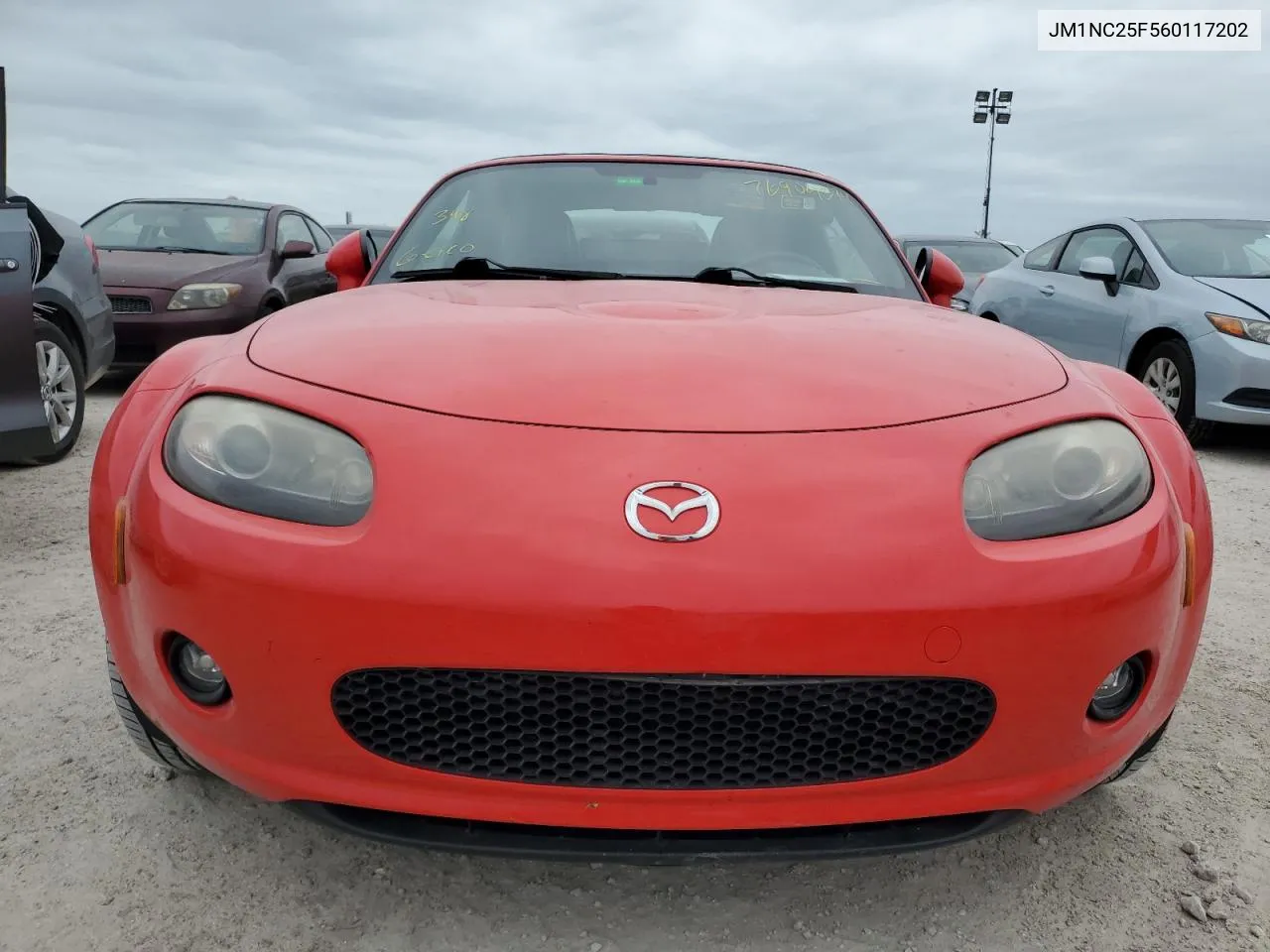 2006 Mazda Mx-5 Miata VIN: JM1NC25F560117202 Lot: 76904374