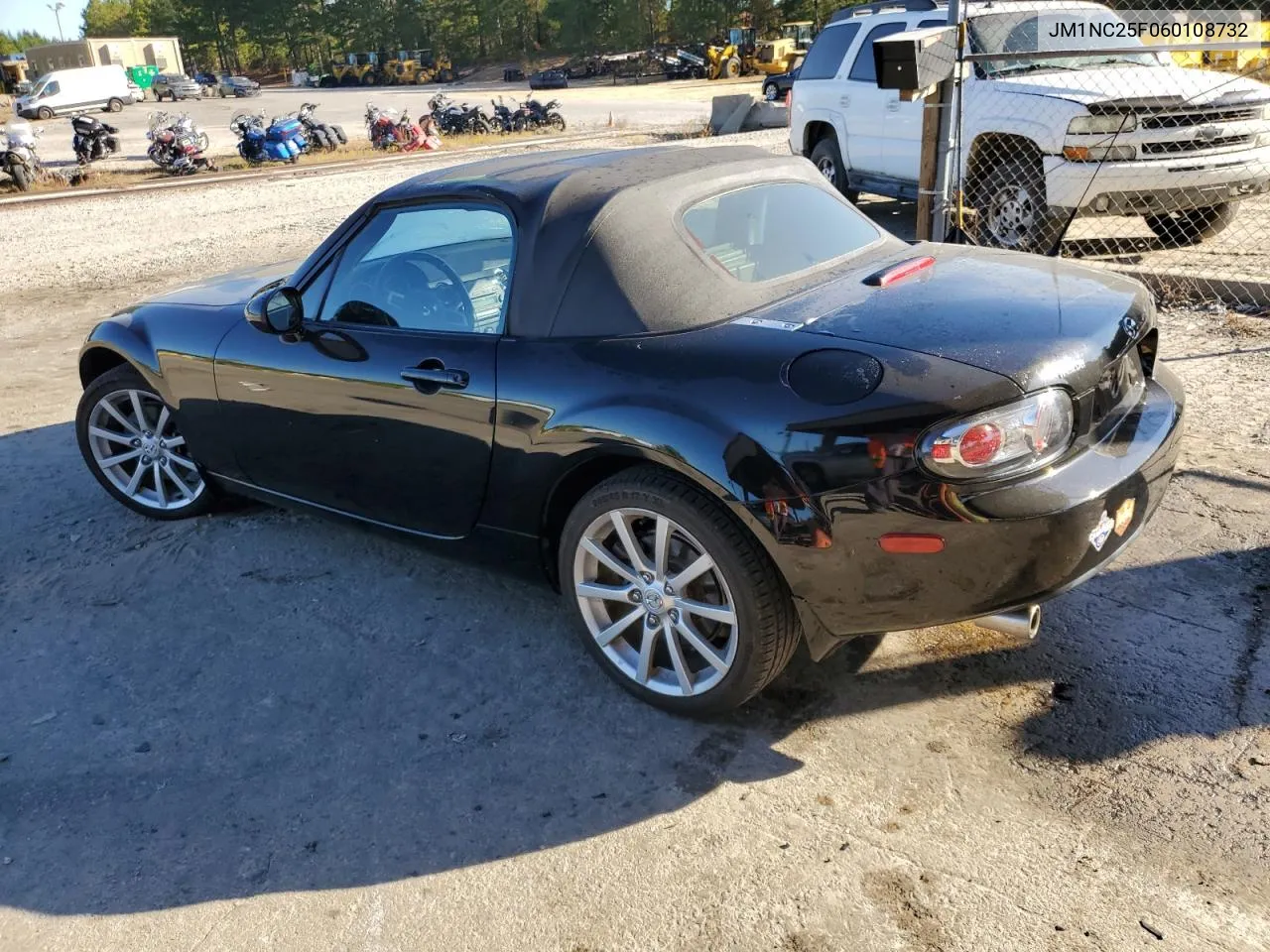 2006 Mazda Mx-5 Miata VIN: JM1NC25F060108732 Lot: 77022664