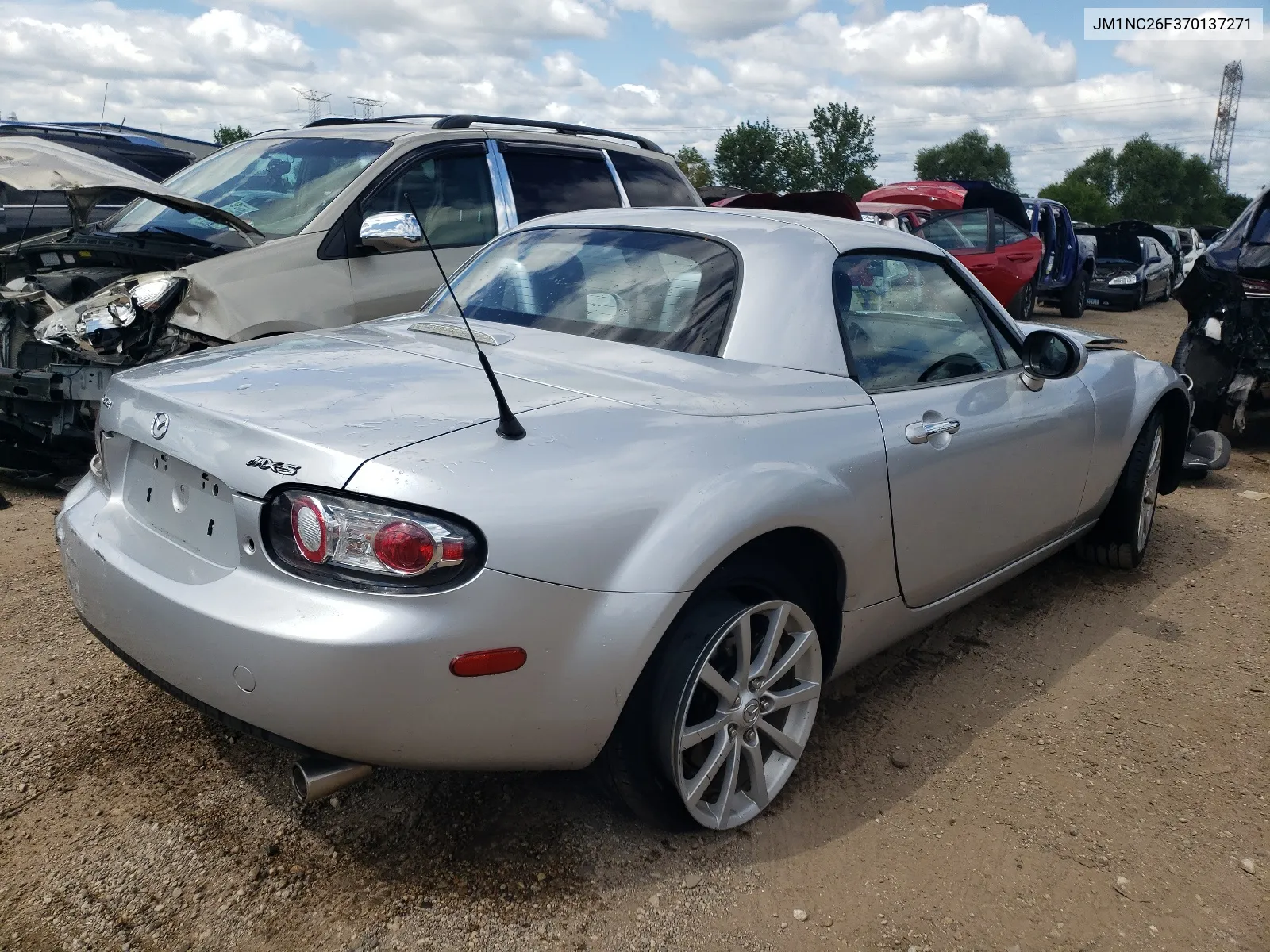 JM1NC26F370137271 2007 Mazda Mx-5 Miata