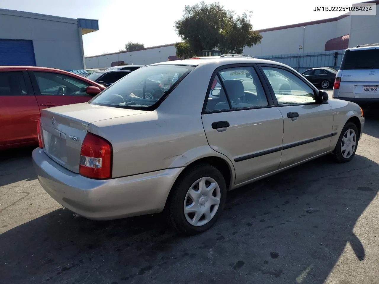 2000 Mazda Protege Dx VIN: JM1BJ2225Y0254234 Lot: 70142814